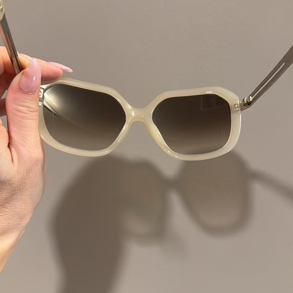 Chloe Sunglasses - Picture 5 of 9